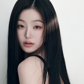진서아